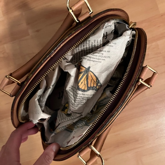 LOUIS VUITTON - Ellipse MM Bag for Sale *real* LV DUST BAG INCLUDED πΌ - Picture 8 of 17